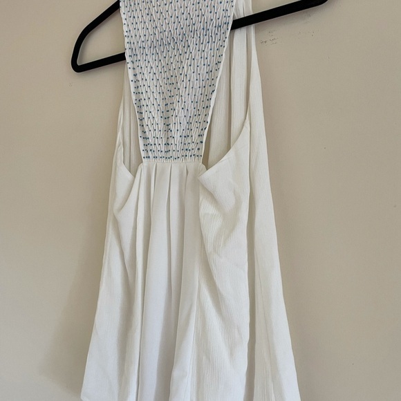 Haute Hippie Stolen Glances V-Neck Sleeveless Top - Picture 5 of 12